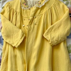 Yellow Vintage-Style Button Front Coat with Lace Collar